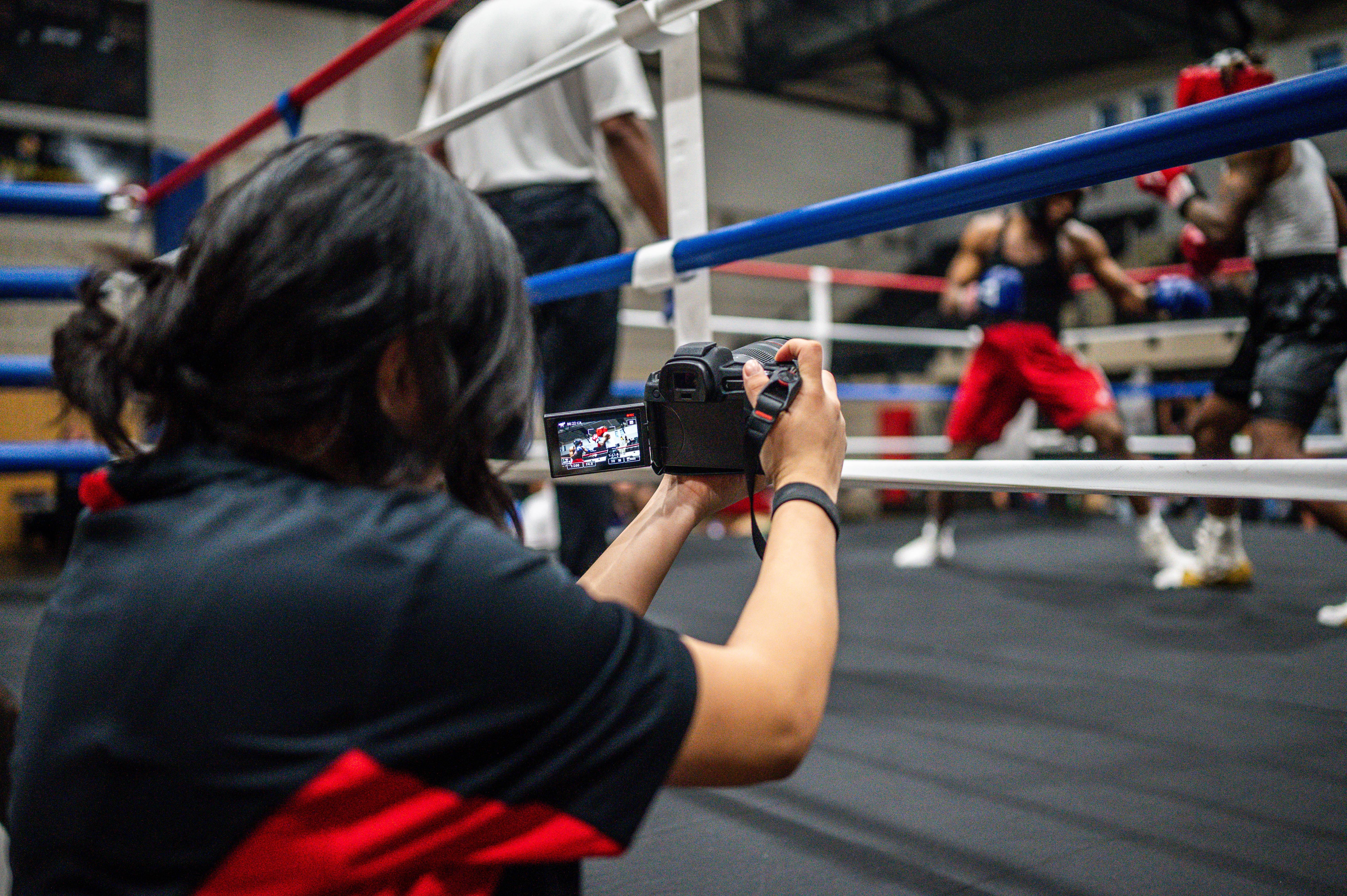 camera shooting boxing